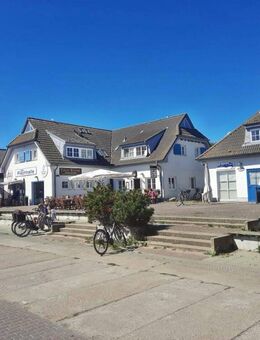 Haus im Hafen mit 3 Einheiten auf Hiddensee zu verkaufen - Insel Hiddensee