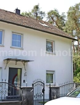 Zweifamilienhaus am Waldrand - hochwertig saniert in Behringersdorf inkl. Garage und Stellplatz - Schwaig (Nürnberg)