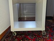 2 x IKEA Kallax Nachttische Büro Rollcontainer weiß mit 4 Rollen TOP Zustand! - Sundern (Sauerland) Zentrum