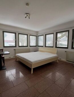 Einzug sofort möglich - Möbliertes 1-Zimmer-Apartment - Plüderhausen