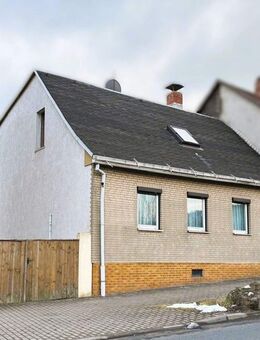 Zentral gelegenes Familienhaus mit großem Garten - Zella-Mehlis