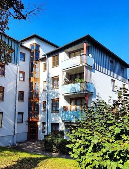 Helle 2-Zimmer-Wohnung mit Balkon! - Plauen