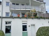 Bonn-Oberkassel, großzügige 2 bis 3 Zimmer Wohnung in zentraler Lage - Bonn
