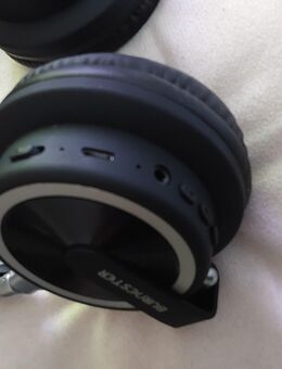 Kopfhörer-Bluetooth-Neu!2 Stück!Mit Kabel abspielbar!Nur Abholung! - Recklinghausen