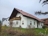 Die Gelegenheit! Geräumige Wohnung mit Südbalkon! Bezugsfrei! Ausbaufähig auf bis zu 5 Zimmern! - Regenstauf