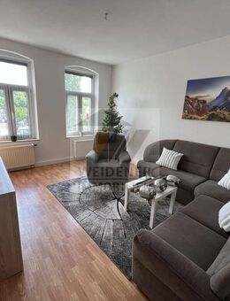 Neuwertige Einbauküche und kurze Wege ins Zentrum! Helle möblierte 2 Raum Wohnung - Gera
