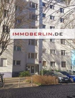 IMMOBERLIN.DE - Lichtdurchflutete Wohnung mit ruhiger Westloggia - Berlin
