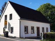 Charmantes Einfamilienhaus in Stammbach - Stammbach