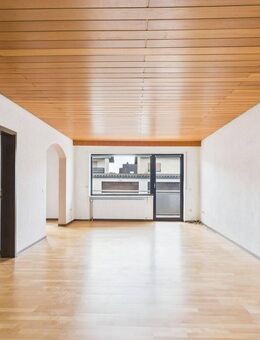 Gepflegte Eigentumswohnung mit Garage & Balkon in Völklingen-Heidstock - Völklingen