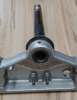 Suzuki VZ800 Marauder AF Gabelbrücke komplett - Kall