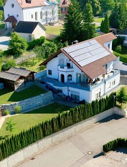 Lichtdurchflutetes Mehrfamilienhaus in einer traumhaft ruhigen Lage - Herdwangen-Schönach