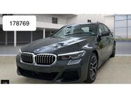 BMW 545 e xDr M Sport LED CockpitProf ACC Kamera19" - Steinbach-Hallenberg