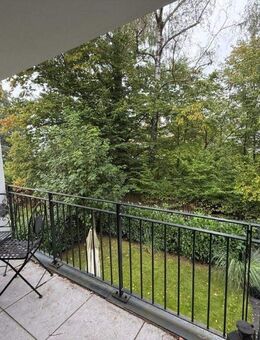 Ruhige 3-Zimmer-Wohnung mit Balkon & Wohlfühlambiente in München - München