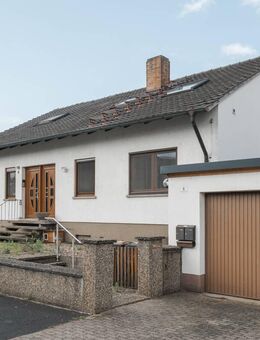 Zweifamilienhaus mit Potenzial - Schwarzach (Main)