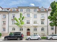 Individuell gestaltbare 5,5-Zimmer-Altbau-Wohnung. Herrschaftlich und absolut hell. - München