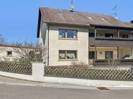 Gepflegtes Doppelhaus mit 3 abgeschlossenen Wohnungen in ruhiger Wohnlage in Büchenbach - Büchenbach