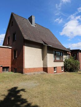 Großes Grundstück in Gifhorn Süd - Einfamilienhaus mit Einliegerwohnung - Gifhorn