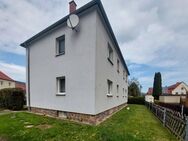 Gepflegtes Mehrfamilienhaus mit Stellplätzen - Borna