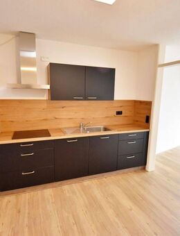Geräumige 2-Zimmer-Wohnung mit Einbauküche in der Innenstadt von Lohne - Lohne (Oldenburg)