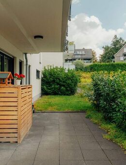 Seltenheit: Barrierefreie 3-Zimmer-Wohnung mit Terrasse u. kleinem Garten in Moitzfeld - Bergisch Gladbach