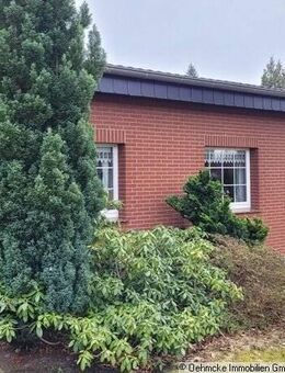 Reserviert! Neuenhagen in herrlicher und ruhiger Wohnlage - modernes, gepflegtes EFH im Bungalowstil - Neuenhagen (Berlin)