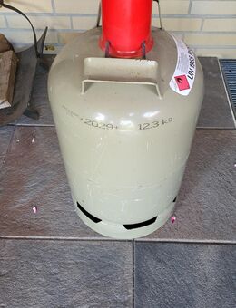 Verkauf graue Propangasflasche - Oldendorf (Luhe)