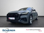 Audi SQ8, Competition Plus TFSI, Jahr 2023 - Wiesbaden