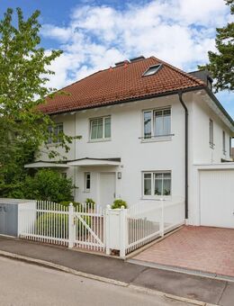 Elegante und sehr gepflegte Doppelhaushälfte in ruhiger Lage von Allach-Untermenzing - München