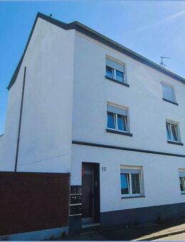 Vermietetes Appartement im 1. OG eines 6-Familienhauses in Stadtrandlage von Frechen (WE 4) - Frechen