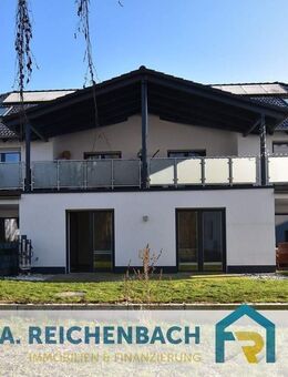 Wohnen mit erneuerbarer Energie! 2-Raum Wohnung mit Gartenanteil im Erdgeschoss zu vermieten! - Bad Düben