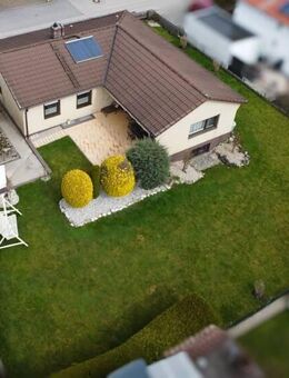 Bungalow mit Geschichte & Gestaltungsspielraum sowie traumhaftem Garten - Bruckmühl