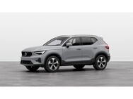 Volvo XC40, B3 Benzin Core Pilot, Jahr 2024 - Köln