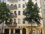 Provisionsfrei - Frisch renovierte, klug geschnittene Wohnung mit Altbau-Charme in Friedrichshain - Berlin