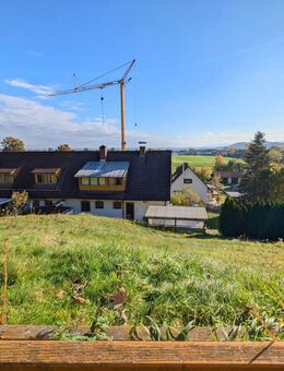 MEHRGENERATIONENWOHNEN - ATTRAKTIVES DOPPELHAUS MIT WEITBLICK, IN RUHIGER ORTSRANDLAGE - Peißenberg