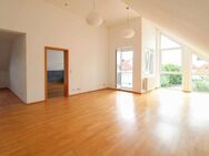 OWNR: Einziehen und Wohlfühlen - Renoviert und mit Küche! 3-Zi.-ETW mit Balkon und 2 Stellplätzen - Büttelborn