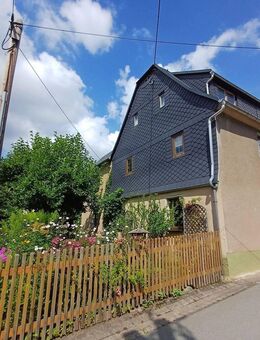 2-geschossiges Einfamilienhaus mit Garten in Hartenstein zu verkaufen - Hartenstein (Sachsen)