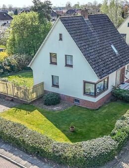 Einfamilienhaus mit Einliegerwohnung am Deich - Brake (Unterweser)