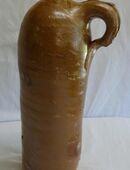 Alte Tonflasche (26): Selters Nassau, Adler mit Krone + FR (Fridericus Rex) in 69250