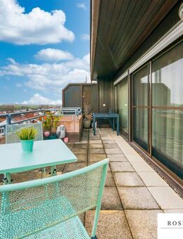 2-Zi.-Wohnung über den Dächern von Leutenbach mit wunderschönem Ausblick und Garage und Stellplatz! - Leutenbach (Baden-Württemberg)