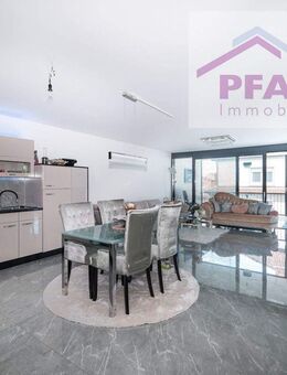 Zuhause ankommen in Singen-City! Bezaubernde 3,5 Zi.-Whg. mit Küche, 2 Balkonen und TG-Platz - Singen (Hohentwiel)