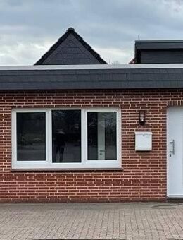 Ebenerdiges, modernisiertes Einfamilienhaus in Jade zur Miete - Jade