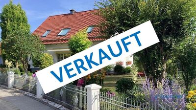 Einfamilienhaus mit Doppelgarage in Kastl - zeitgemäß und sehr gut gepflegt -
