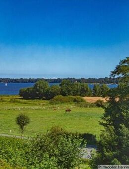 SCHLEIBLICK- viel Glas- modernes Innendesign- Sackgasse - Boren