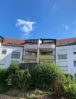 Stopp: kleine 2-Raum-Atelierwohnung – Eigennutzung oder Kapitalanlage! - Waldheim