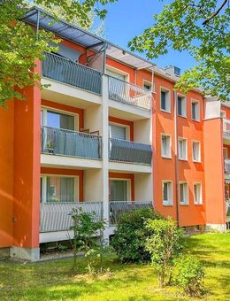 Herzlich WILLKOMMEN in Ihrem frisch renovierten Zuhause... - Chemnitz