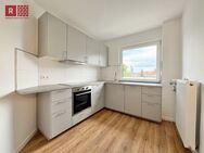 3 Zimmer Wohnung, zwei Terrassen, zwei Stellplätze, neue EBK, ruhige Lage, frisch saniert - Frankfurt (Main)