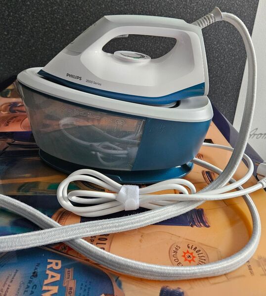 DAMPF BÜGELEISEN PHILIPS SERIES 2000 - Bochum