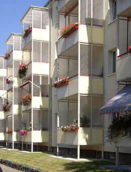 4-Raum-Wohnung im Stadtzentrum mit Badewanne und Balkon - Gera