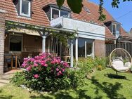 Modernisierte Doppelhaushälfte mit 3 WE, Garten und guter Anbindung an die umliegenden Städte - Tönisvorst