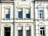 Sanierungsbedürftiges 4-Parteien-Haus in Top-Lage am Wasserturm! - Mönchengladbach
